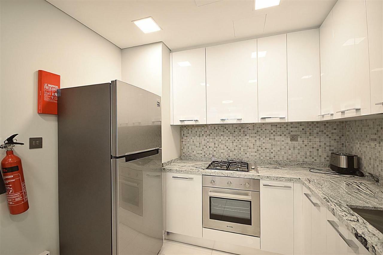 Apartment Keyhost - Spacious 1br With Parking Near Five In Jvc - - Kg10 Dubai